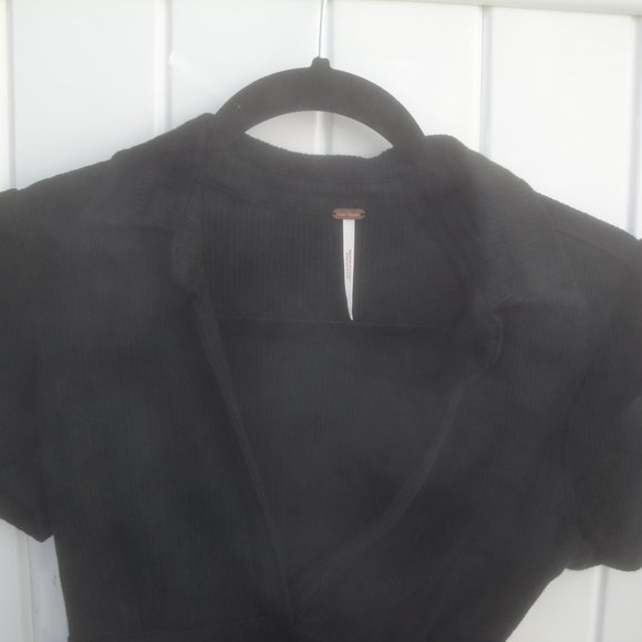 Free People Top Black Cropped Knit Style#OB924636 Size XS - Picture 4 of 8